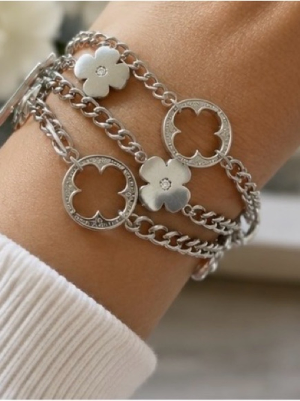 Folli Follie Designer Silver three strand bracelet heart4heart with toggle. - Picture 1 of 12